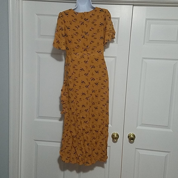 Mustard Floral High-Low Dress - Picture 5 of 5